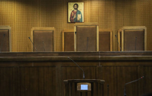 Θεσσαλονίκη: Νέα καταδίκη γιατρού για «φακελάκια» - Έφαγε 30 μήνες με τριετή αναστολή