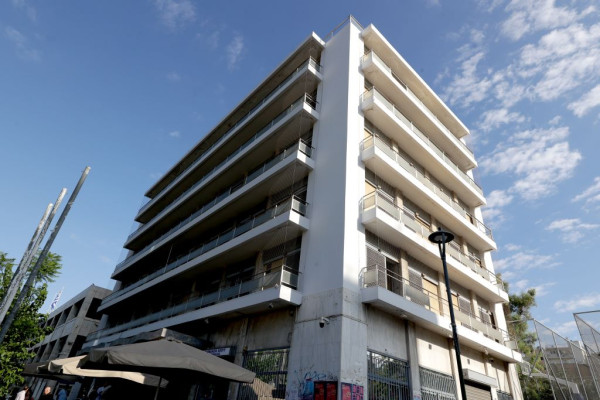 Παραδόθηκε στο ΓΝΑ «Λαϊκό» κτήριο του ΕΟΠΥΥ για Μονάδα Ημερήσιας Νοσηλείας ογκολογικών ασθενών
