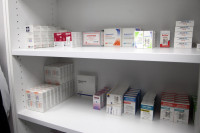 ΦΣΘ: «Όχι στη διανομή φαρμάκων μέσω εταιρειών ταχυμεταφοράς»