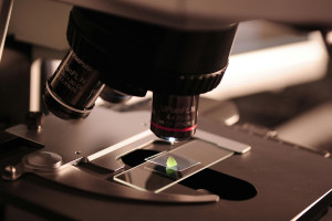 Η Ευρώπη κόμβος καινοτομίας στην ανάπτυξη νέων φαρμάκων