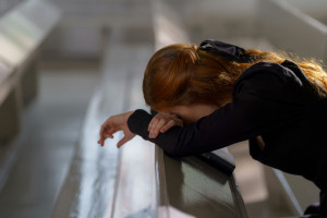 Συναισθηματική κατάρρευση: Πως θα την αποφύγετε και τι να κάνετε αν συμβεί