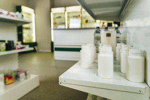 Στα «κόκκινα» η φαρμακευτική αγορά για το νοσοκομειακό clawback