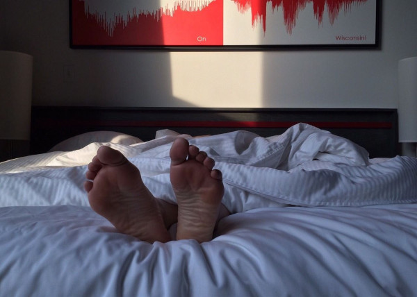 Σύνδρομο ανήσυχων ποδιών: Πώς αντιμετωπίζεται ένας μεγάλος εχθρός του ύπνου μας
