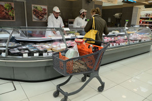 ΕΦΕΤ: Το κόστος και η ασφάλεια των τροφίμων επηρεάζουν τις αγορές των καταναλωτών στην Ελλάδα