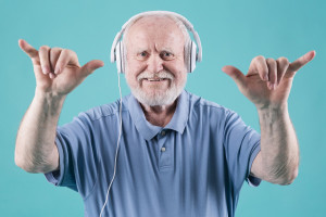 Άνοια: Η θεραπευτική επίδραση της silent disco