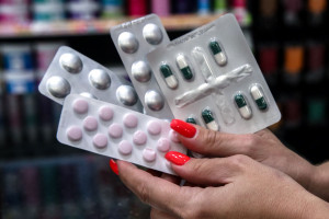 Αντίθετος στην διάθεση Φαρμάκων Υψηλού Κόστους με κούριερ και ο ΦΣΑ