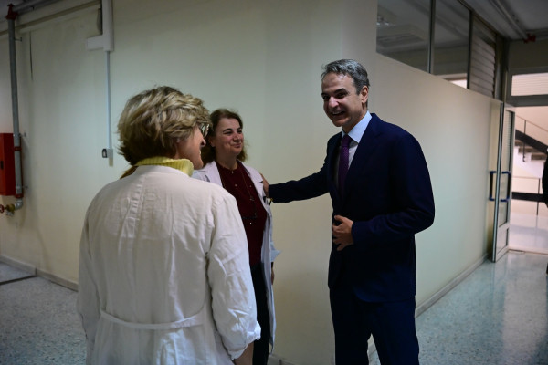 Μητσοτάκης: Νέες παρεμβάσεις για μισθολογική στήριξη και θεσμική αναβάθμιση των νοσηλευτών
