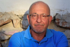 Καταγγελίες Παπανικολάου κατά Γεωργιάδη για ελλείψεις, σπατάλη και αυταρχικές πρακτικές στο ΕΣΥ