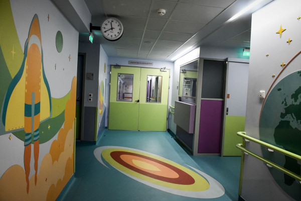 Σύλλογος «Φλόγα»: «Κύριε πρωθυπουργέ ογκολογικό κέντρο απλοί θάλαμοι νοσηλείας παιδιών;»