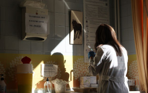 ΕΙΝΑΠ: «Εκδικητική η μετακίνηση ιατρού από το ΚΥ Αμαρουσίου στο Λαύριο»