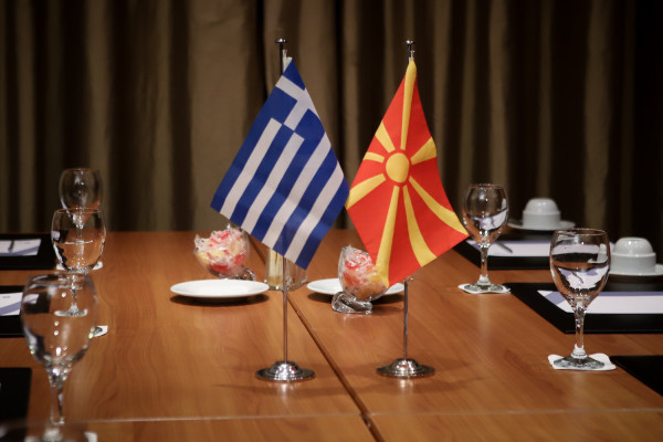 Θερίζει ο κορονοϊός στη Βόρεια Μακεδονία: Χωρίς έλεγχο τα «πήγαινε-έλα» Ελλήνων στα Σκόπια