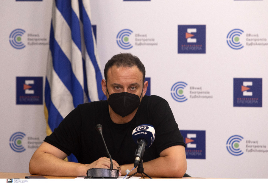 Μαγιορκίνης: Αυξάνεται η πίεση στο ΕΣΥ, οι θάνατοι κατέγραψαν αύξηση 54%