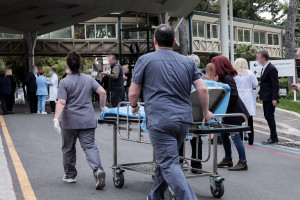 Γεωργιάδης για περιστατικό με ασανσέρ στο Γεννηματάς: Υπάρχουν έγκυρα πιστοποιητικά ασφαλείας