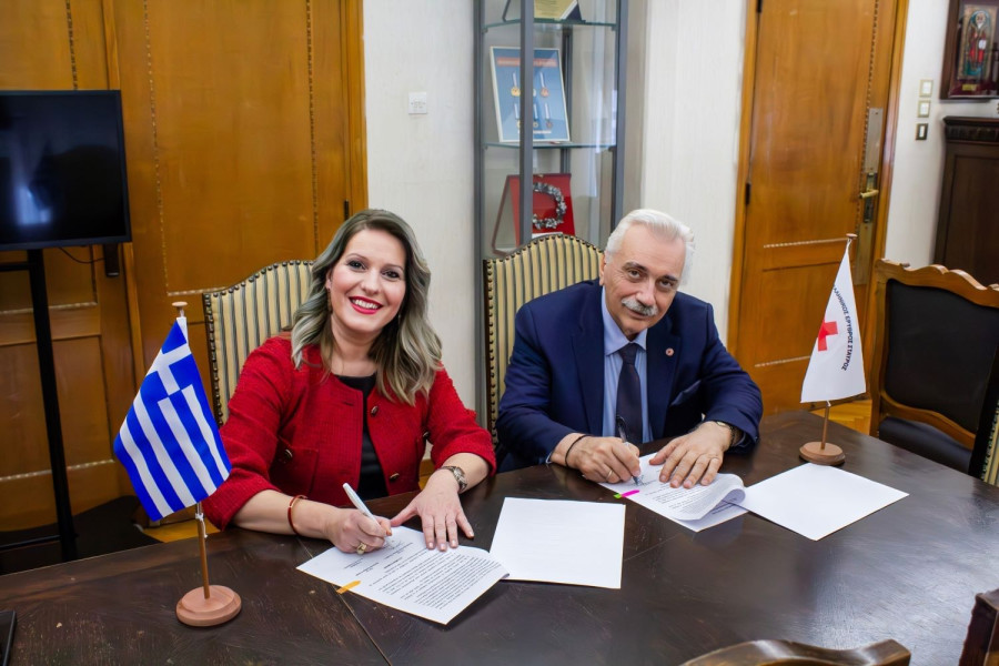 Φωτ. ΕΛΛΗΝΙΚΟΣ ΕΡΥΘΡΟΣ ΣΤΑΥΡΟΣ