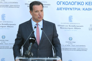 Συγκινητική ανάρτηση Γεωργιάδη για το 12χρονο κορίτσι που έκανε μεταμόσχευση μυελού και βγήκε νικήτρια