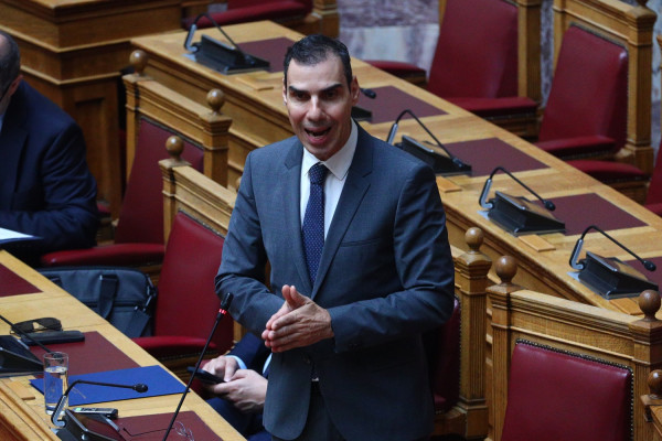 Θεμιστοκλέους: Περισσότερες από 3.000 αιτήσεις τη μέρα για κατ’ οίκον διανομή φαρμάκων από τον ΕΟΠΥΥ