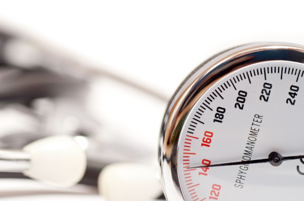 Πώς η υπέρταση αυξάνει τον κίνδυνο θανάτου από καρδιαγγειακά νοσήματα