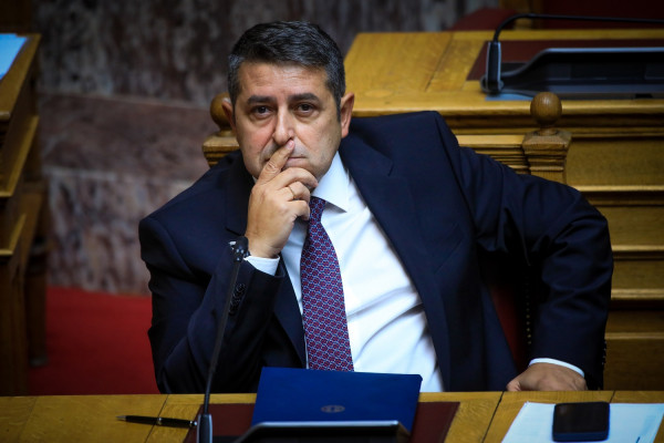 Διασωληνωμένος με ρήξη ανευρύσματος ο υφυπουργός Επικρατείας, Γιώργος Μυλωνάκης