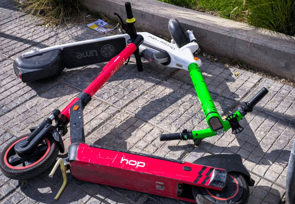 Περισσότερα από 150 παιδιά έχουν τραυματιστεί το πρώτο τρίμηνο οδηγώντας ηλεκτρικά πατίνια