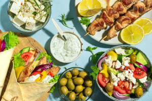 Μπορεί η κετογονική δίαιτα να ωφελήσει τον εγκέφαλο; Τι έδειξε πρόσφατη ανασκόπηση