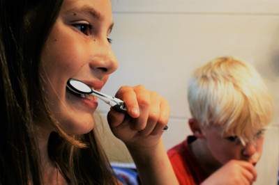 9+1 tips για την καλύτερη υγεία των δοντιών μας