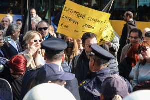 Φυσικοθεραπευτές: «Μοναδική χώρα στην Ε.Ε. η Ελλάδα όπου υφίστανται μέτρα όπως το clawback και το rebate»