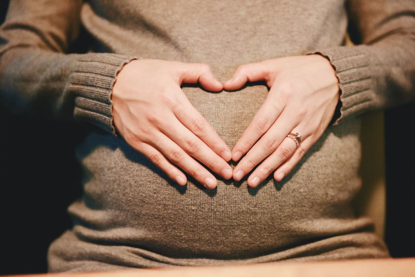 Το στρες της μητέρας στην εγκυμοσύνη επηρεάζει τη συμπεριφορά των παιδιών