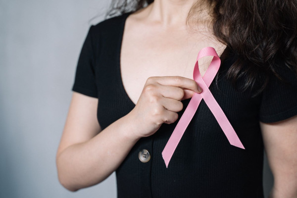 Η ανοσοθεραπεία στον καρκίνο του μαστού: Τα αποτελέσματα της μελέτης KEYNOTE-522