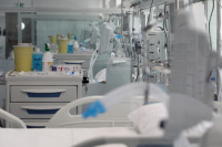 Τελεσίγραφο καθολικής επίταξης στις ιδιωτικές κλινικές της Θεσσαλονίκης για τη νοσηλεία COVID-19