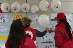 Ελληνικός Ερυθρός Σταυρός: «Δεν έχουμε σχέση με το πασχαλινό παζάρι στο Παλαιό Φάληρο»