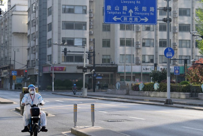 Αδιέξοδο στη Σαγκάη: Το εξονυχιστικό testing συνεχίζεται αλλά η COVID-19 δεν εξαφανίζεται