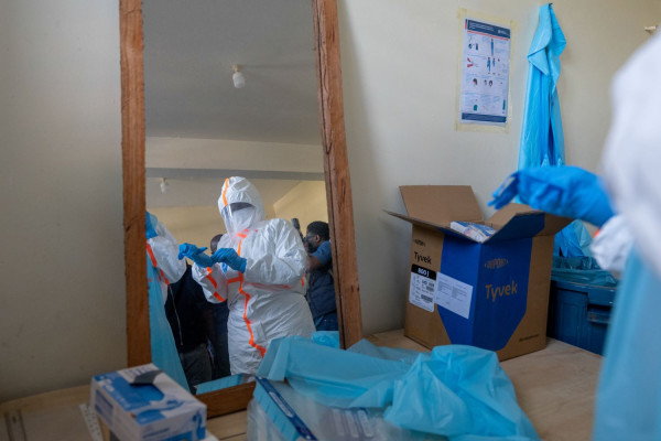 ΠΟΥ: Στα 321 τα επιβεβαιωμένα κρούσματα του Έμπολα στο Κονγκό και 41 θάνατοι