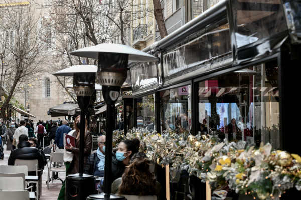 Δεν σταματάει η άνοδος των κρουσμάτων - Νέο μαύρο ρεκόρ