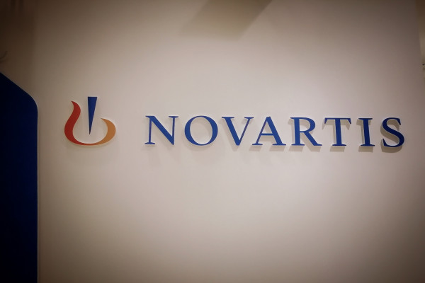 Εξωδικαστικός συμβιβασμός της Novartis για τις μίζες και στην Ελλάδα- Πληρώνει 112 εκατ. δολάρια