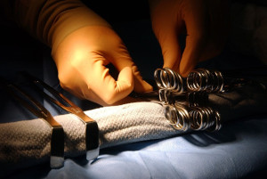 Καινοτόμες χειρουργικές τεχνικές για λειτουργικές και αισθητικές βλάβες του άνω άκρου