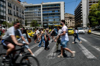 Κορονοϊός Ελλάδα: Η θετικότητα έπεσε στο 3% με 1.886 κρούσματα