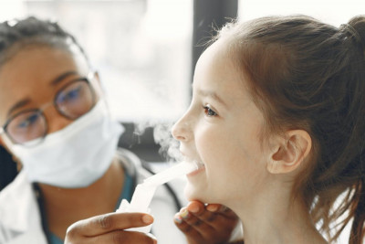Μελέτη: Η COVID-19 επιδείνωσε το άσθμα στα παιδιά
