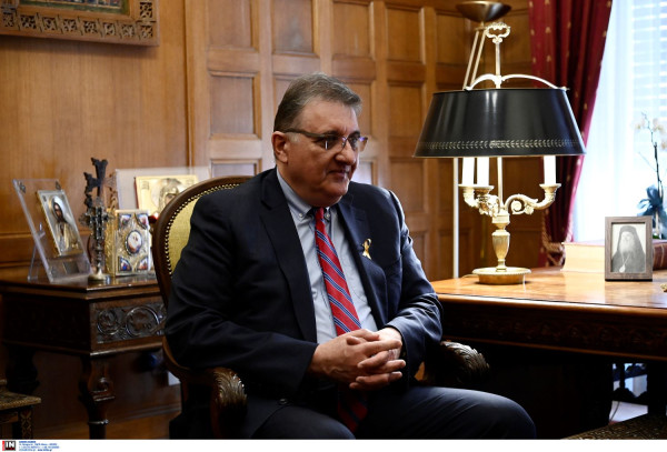 Οι ιατρικοί σύλλογοι θέτουν το ζήτημα των αμοιβών και της συλλογικής σύμβασης εργασίας