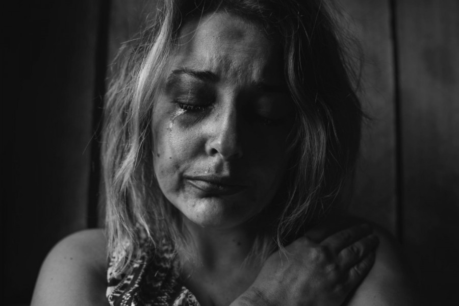 Γυναικοκτονία: Δολοφονούνται γιατί είναι γυναίκες - Ο αριθμός των θυμάτων στην Ελλάδα