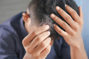 Σχετίζεται με φλεγμονώδεις νόσους η γυροειδής αλωπεκία;