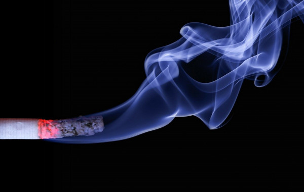 Πρόταση απαγόρευσης τσιγάρων με μενθόλη και καπνού με αρώματα από τον FDA