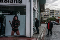 Κορονοϊός Ελλάδα: Δεύτερο μεγαλύτερο ρεκόρ κρουσμάτων από την αρχή της πανδημίας