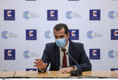 Πλεύρης: Αδιάβαστος ο Τσίπρας για τα θέματα του υπουργείου Υγείας