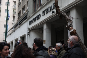 Εργαζόμενοι στο Κρατικό Νίκαιας: «Ο Γεωργιάδης μαγείρεψε τα ποσοστά της συμμετοχής στην απεργία της ΟΕΝΓΕ»