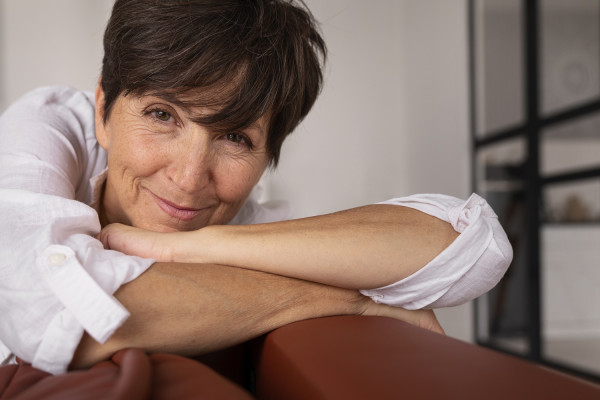 Οι γυναίκες άνω των 60 μπορούν να ενισχύσουν την υγεία τους με τη χρήση σεξουαλικών βοηθημάτων