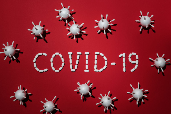 Βλάβες στην καρδιά «αφήνει» η λοίμωξη COVID-19
