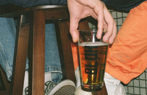 Ανήλικη μεταφέρθηκε μεθυσμένη στο νοσοκομείο της Ρόδου