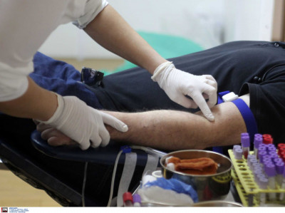Έκκληση Πλεύρη στους αιμοδότες για επιστροφή ενώ «αδειάζουν» οι «αποθήκες αίματος», πόσες μονάδες χρειάζεται η χώρα