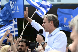 Μητσοτάκης από Σαλαμίνα: «Δωρεάν η καλύτερη δυνατή περίθαλψη για τους καρκινοπαθείς»