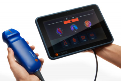 Άμεση αξιολόγηση της πνευμονίας από COVID μέσω υπερηχοκαρδιογράφου - tablet με τεχνητή νοημοσύνη